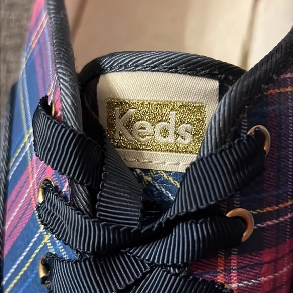 Keds Women’s Size 9 Plaid Leather Sneakers with Dream Foam Interior Cushion - Picture 11 of 13